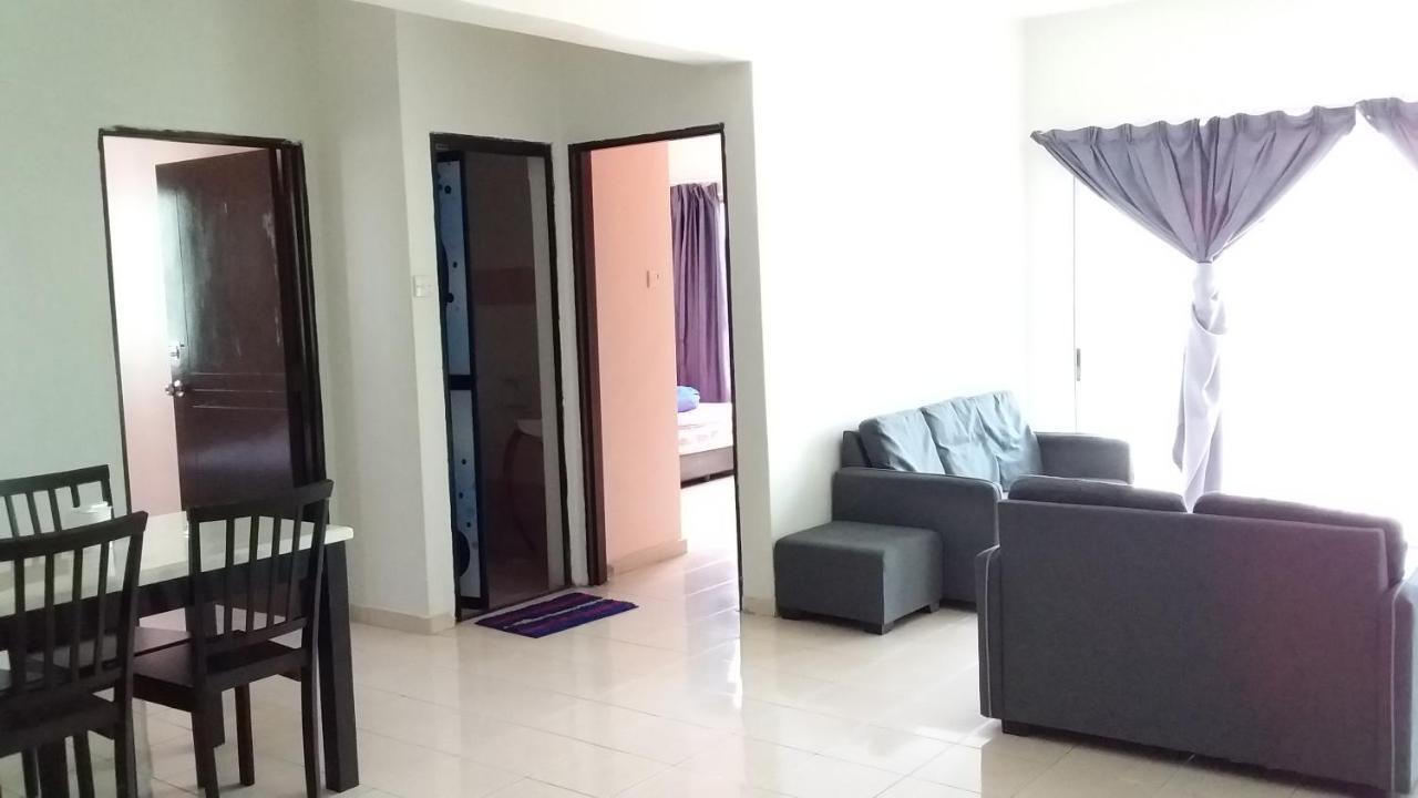 Sunshine Bay Resort Port Dickson Exterior photo